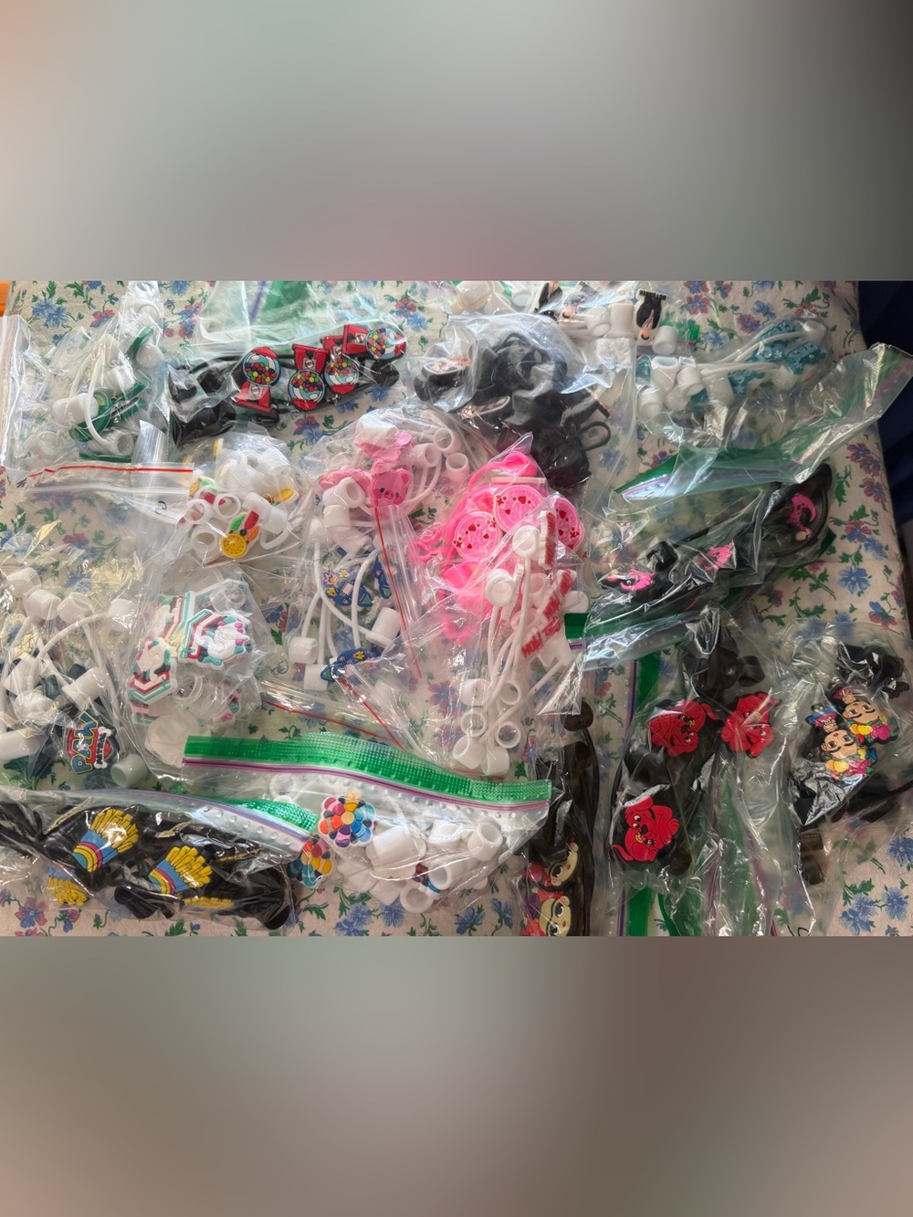 Misc Straw Topper Lot